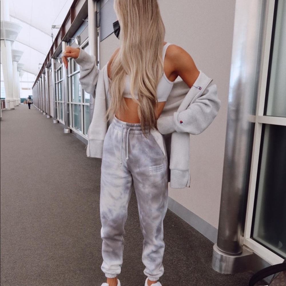 Balance athletica atmos cloud pant jogger